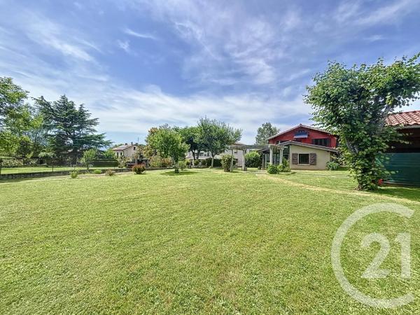 Maison à vendre  6 pièces - 180 m 2   ST GIRONS  - 09