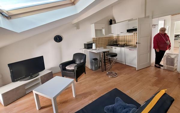 Immeuble à vendre    5 pièces •  Agen