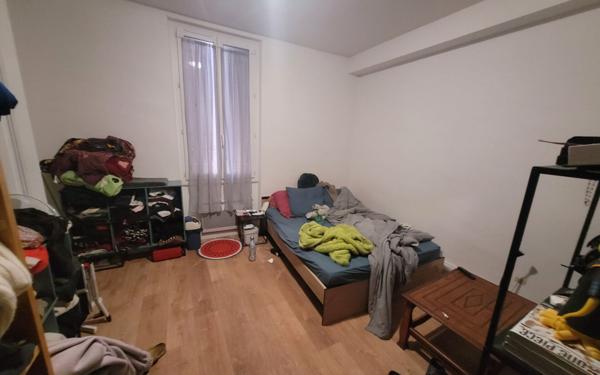 Immeuble à vendre    5 pièces •  Agen