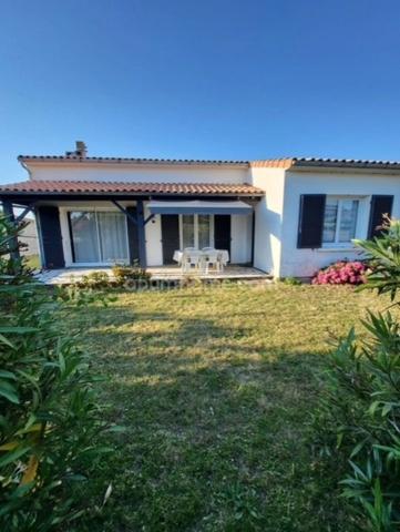 A vendre, maison à Les Portes en ré-Ile de Ré