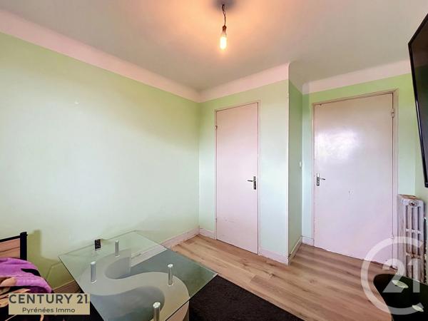 Appartement F4 à vendre  4 pièces - 70 m 2   ST GAUDENS  - 31