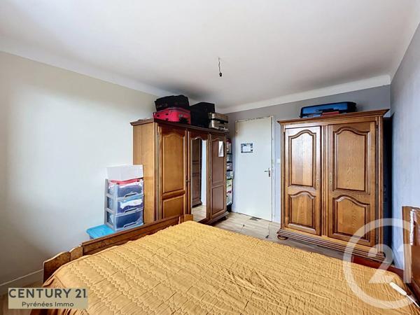 Appartement F4 à vendre  4 pièces - 70 m 2   ST GAUDENS  - 31