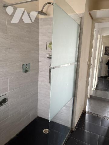 A vendre appartement de type 4