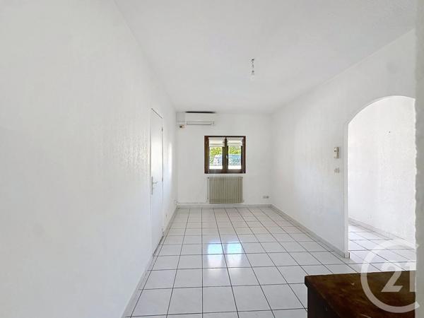 Maison à vendre  4 pièces - 104,40 m 2   AGDE  - 34