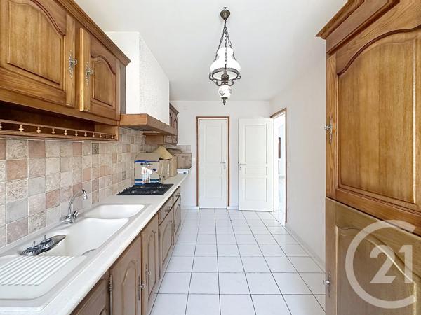 Maison à vendre  4 pièces - 104,40 m 2   AGDE  - 34