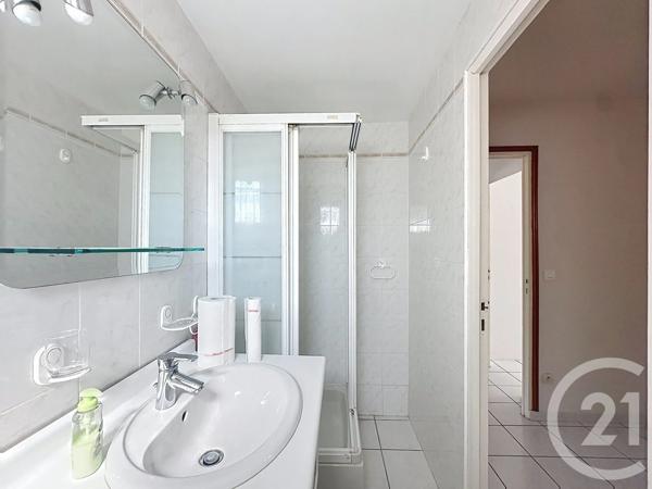 Maison à vendre  4 pièces - 104,40 m 2   AGDE  - 34
