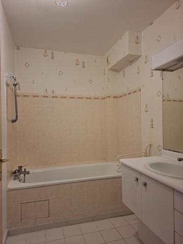 Bel appartement F2 en rez de chaussée