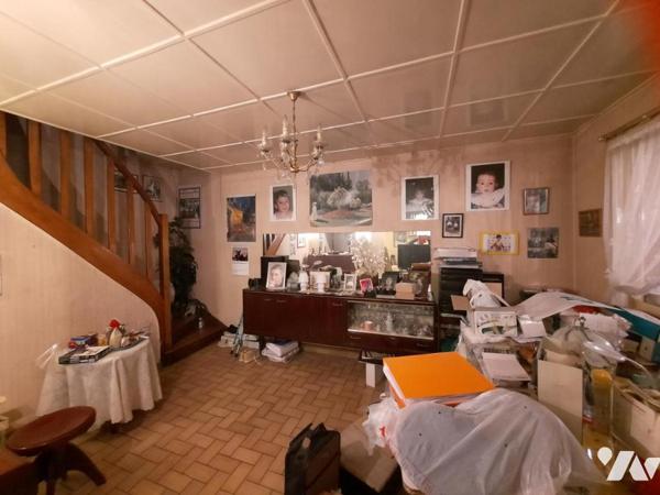 MAISON DE LOTISSEMENT