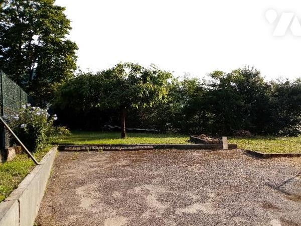 Secteur calme et prisé, pavillon env 105 M² , terrain attenant de 1310 m²