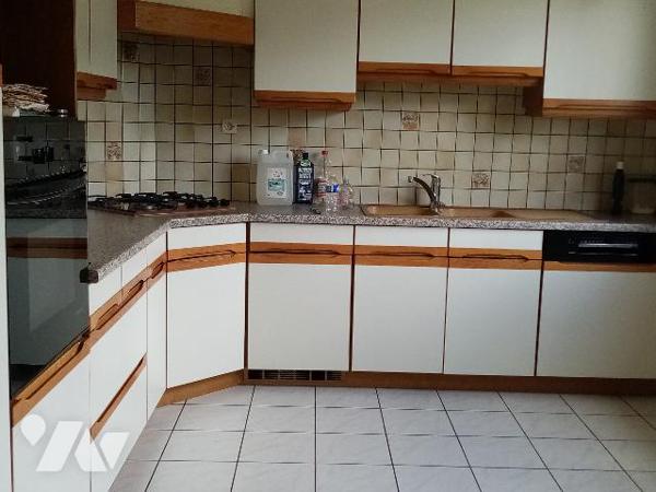 Secteur calme et prisé, pavillon env 105 M² , terrain attenant de 1310 m²