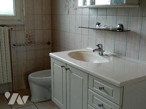 Secteur calme et prisé, pavillon env 105 M² , terrain attenant de 1310 m²