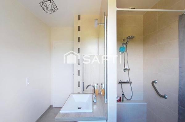 MAISON PLAIN PIED / 3 CHAMBRES / TERRAIN & GARAGE