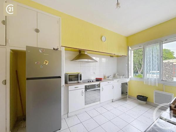 Maison à vendre  6 pièces - 152,60 m 2   BEZIERS  - 34