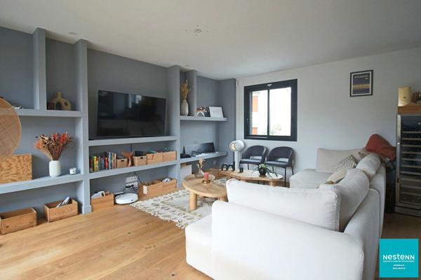 Maison 4 chambres avec piscine et parking