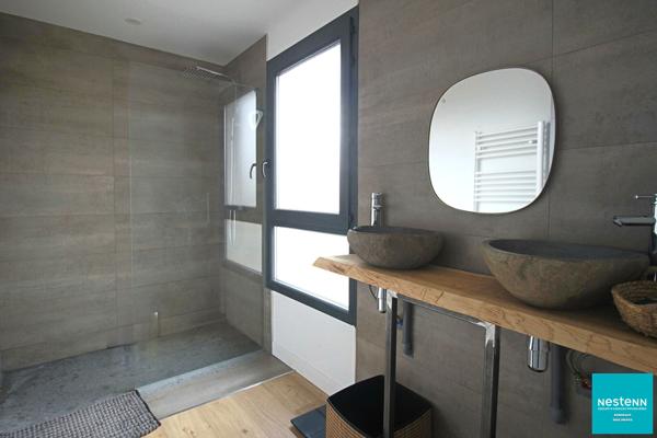 Maison 4 chambres avec piscine et parking