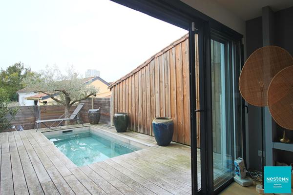 Maison 4 chambres avec piscine et parking