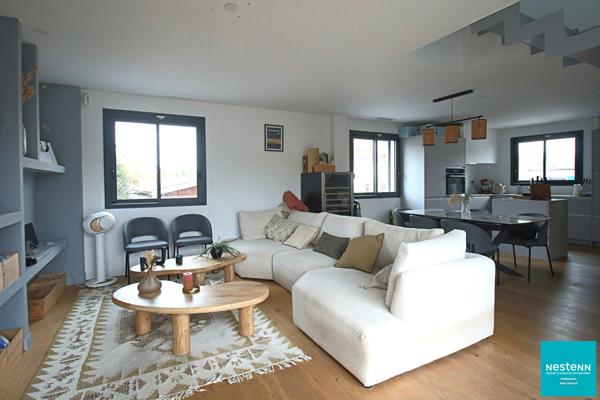 Maison 4 chambres avec piscine et parking