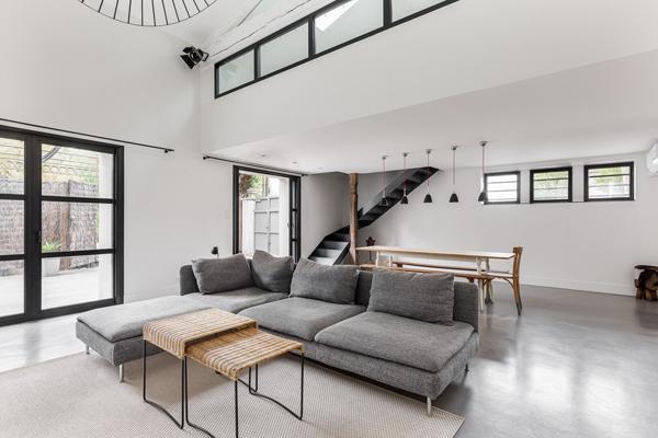Maison Loft atypique avec terrasse privative à Cugnaux – limite St Simon