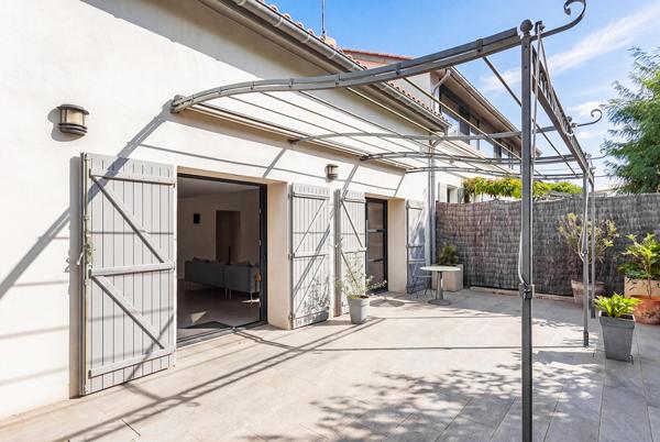 Maison Loft atypique avec terrasse privative à Cugnaux – limite St Simon
