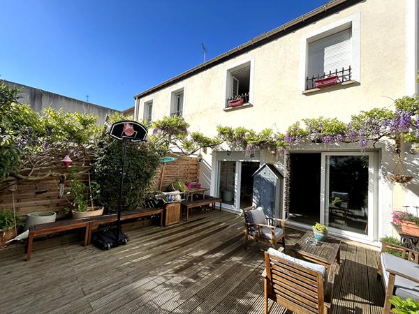 BEZONS_ Maison 5 pièces 151.92 m2 Carrez - 231.75 m2 au sol €499 900 ** - Référence 4490