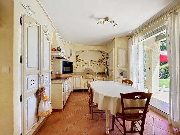 Maison Livron Sur Drome 6 pièce(s) 120 m2