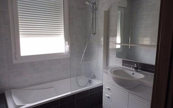 Appartement à vendre    3 pièces • 72,46 m2 Hayange