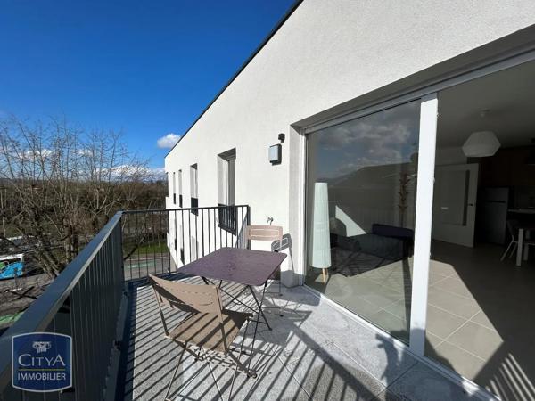Appartement à louer 2 pièces 46m² Annecy (74370)