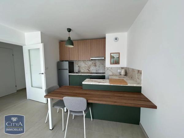 Appartement à louer 2 pièces 46m² Annecy (74370)