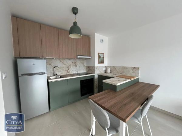 Appartement à louer 2 pièces 46m² Annecy (74370)