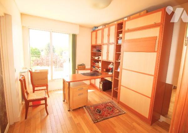 APPARTEMENT D’EXCEPTION – DERNIER ÉTAGE – TERRASSE 200 M² – VUE PANORAMIQUE