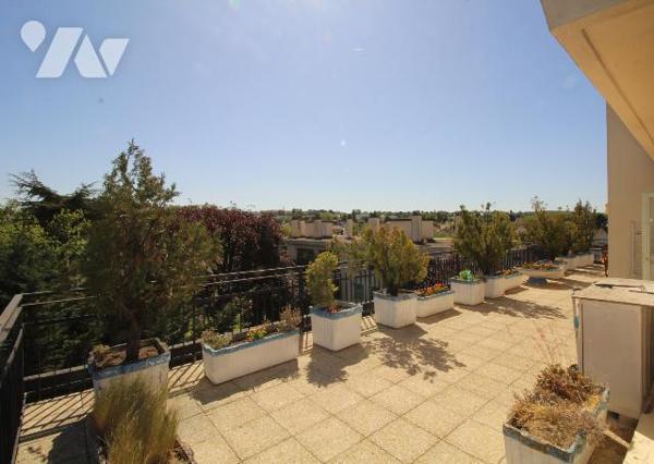 APPARTEMENT D’EXCEPTION – DERNIER ÉTAGE – TERRASSE 200 M² – VUE PANORAMIQUE