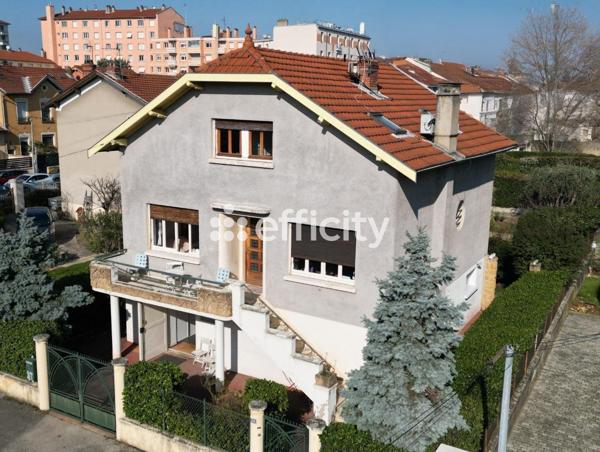 Maison 11 pièces - 208 m² Bien prestige