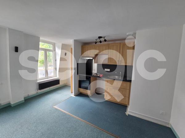 Location 3 Pieces 41 80000 Amiens 25 0372 02 0004