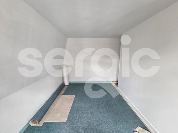 Location 3 Pieces 41 80000 Amiens 25 0372 02 0004