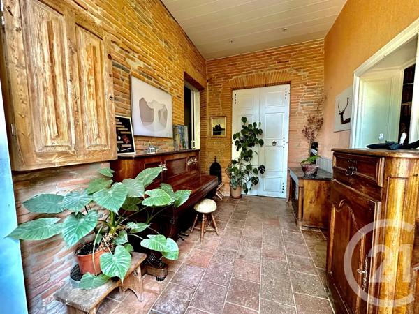 Maison à vendre  6 pièces - 263,20 m 2   MONTAUBAN  - 82