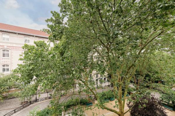 Appartement Paris 18 e - LAMARCK CAULAINCOURT
