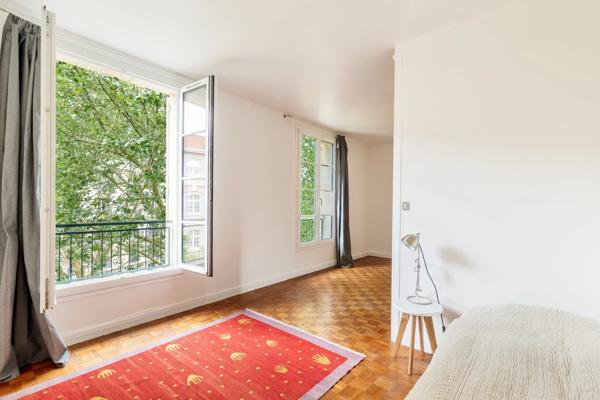 Appartement Paris 18 e - LAMARCK CAULAINCOURT
