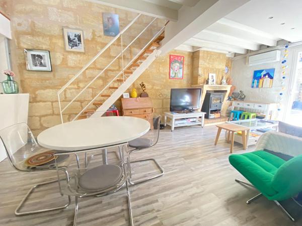 Grand appartement 2 chambres, 3 possibles, avec grande terrasse