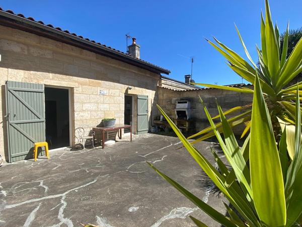 Grand appartement 2 chambres, 3 possibles, avec grande terrasse