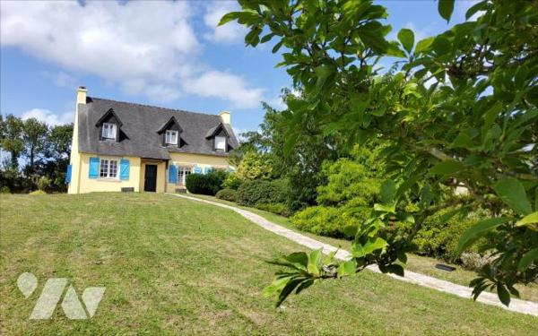 LANDELEAU - MAISON 6 PIECES