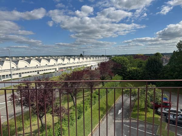 Appartement - Vendu - 70 m² - LAVAL | The Door Man