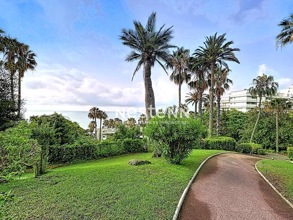 Golfe-Juan - Studio Rénové - 19m2 - Parking - Piscine - Tennis - Gardien