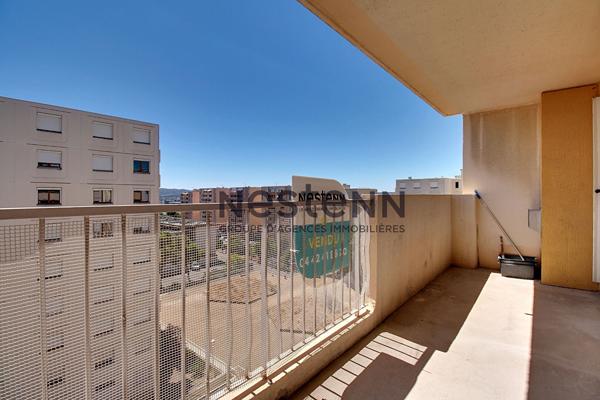 Appartement Vitrolles T4 84 m2 avec balcon