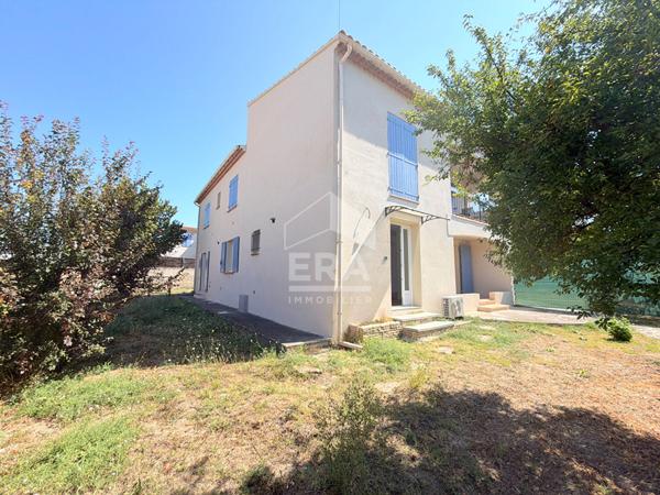 A VENDRE 84120 PERTUIS APPARTEMENT TYPE 4 PIECES AVEC TERRASSE, JARDIN ET 2 PLACES DE STATIONNEMENT
