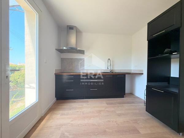 A VENDRE 84120 PERTUIS APPARTEMENT TYPE 4 PIECES AVEC TERRASSE, JARDIN ET 2 PLACES DE STATIONNEMENT