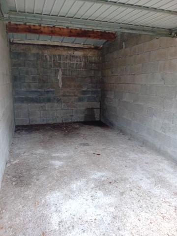 Garage à louer