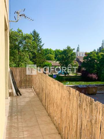 Location appartement L'Isle-sur-la-Sorgue - 2 pièce(s) - 43 m² - 690 €/mois