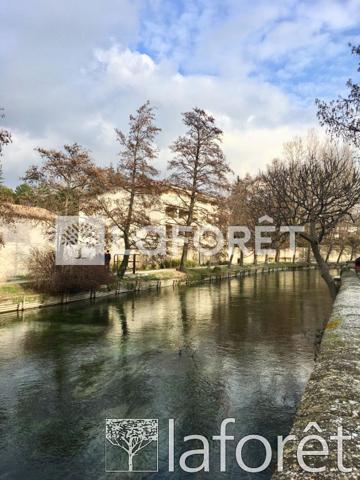 Location appartement L'Isle-sur-la-Sorgue - 2 pièce(s) - 43 m² - 690 €/mois