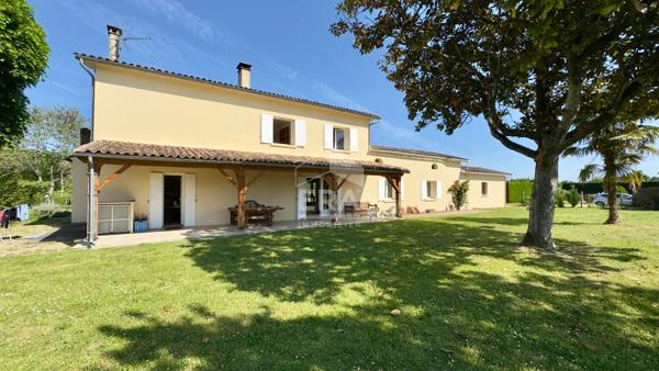Maison Pineuilh 7 pièce(s) 165 m2