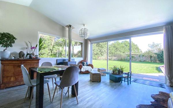 Maison à vendre    4 pièces •  Saubrigues